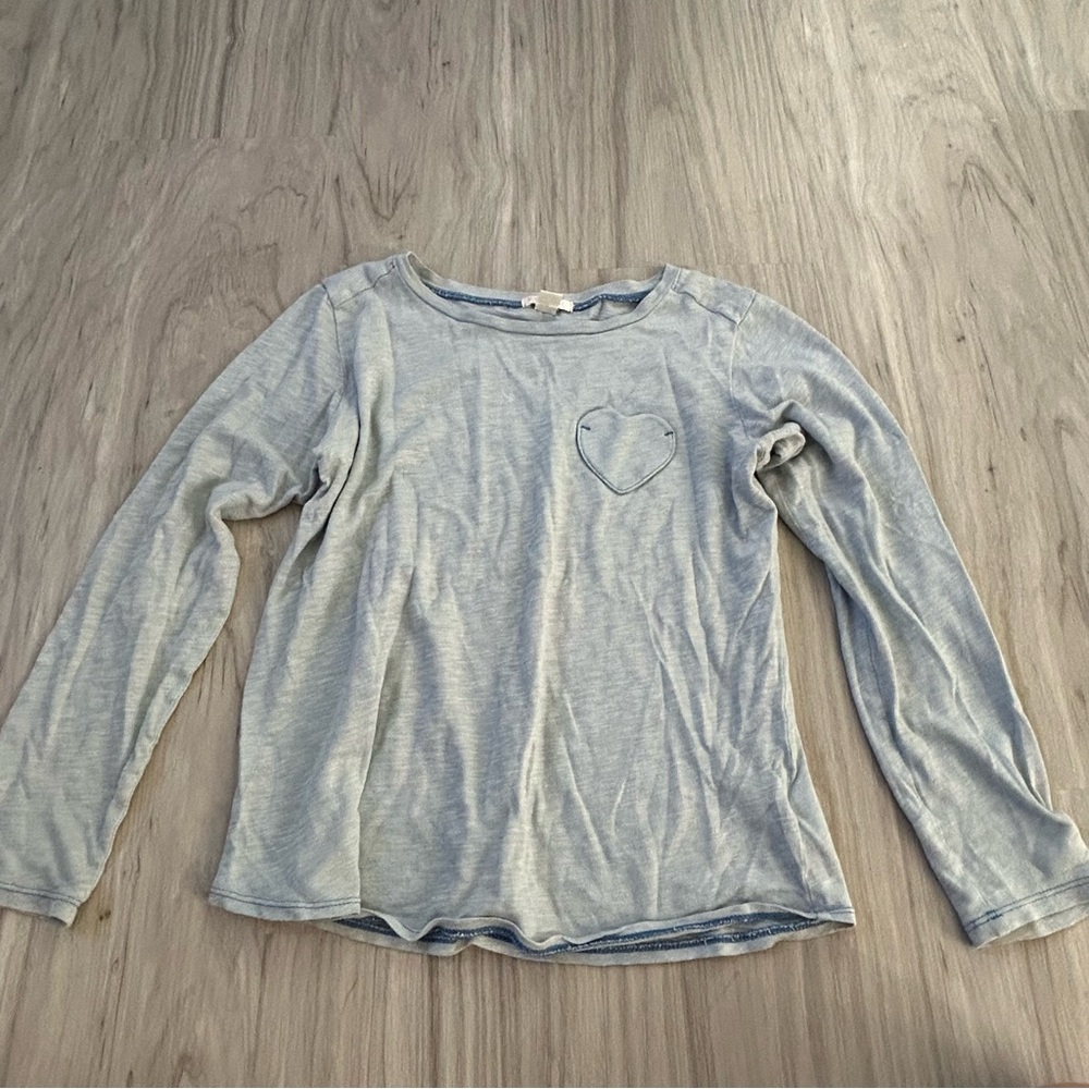 🔻🔻🔻sale Girls' Long-Sleeve Heart-Pocket T-Shirt – J.Crew Crewcuts (Size M 8-9)